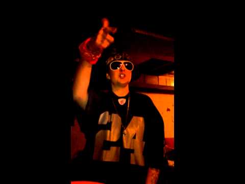 Jay z, Memphis Bleek, Missy, & Twister (Is that your chick)