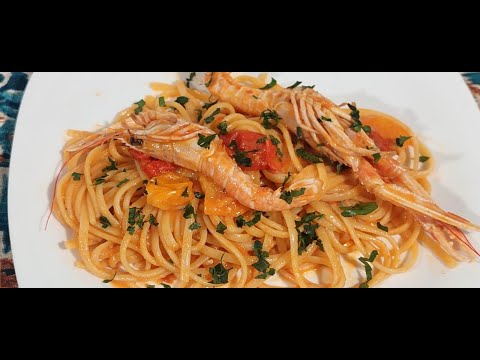 Linguine agli Scampi con Crema di Datterini Rossi e Gialli con un piccolo segreto