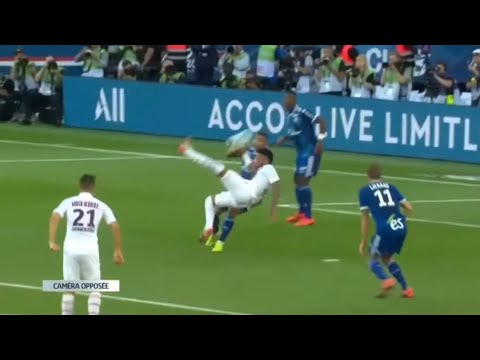 NEYMAR FAZ GOLAÇO DE BICICLETA 😱 !!!