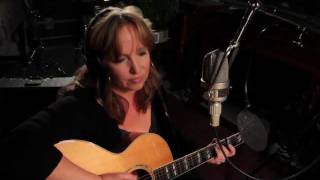 Gretchen Peters - &quot;Hello Cruel World&quot; Official Video