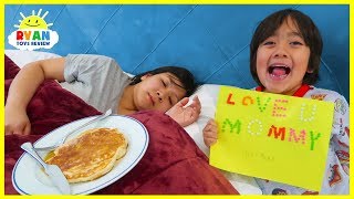 Ryan Cooks Breakfast and Surprise Mommy for Mother&#39;s Day!!!