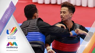 Download lagu Singapore's Hazim Yusli wins Tanding gold after being KNOCKED OUT | Pencak Silat | SEA Games 2021 mp3