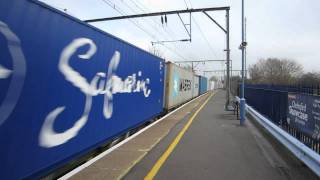 CRHnews - Possibly world's fastest freight train, freight train, goin so fast . . .