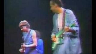 Dire Straits - So Far Away Wembley &#39;85