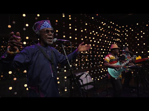 Gyedu-Blay Ambolley - Teacher (Live on KEXP)