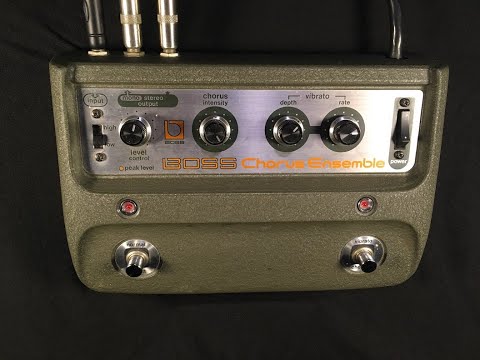 Boss CE-1 Chorus Ensemble in STEREO