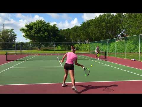 Sapir playing Tennis :)