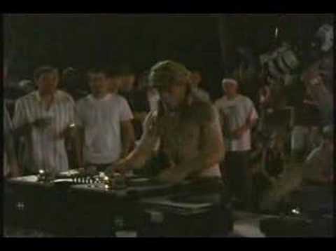 Skratch Bastid from Scribble Jam 2003