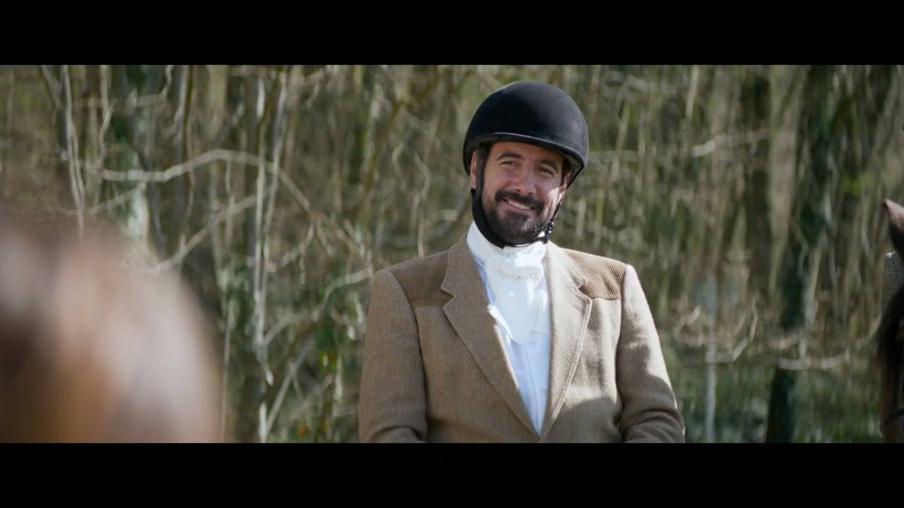 Miniature de la vidéo Bande-annonce du long métrage "Chasse gardée" du film Chasse gardée