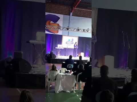 Yasmim Hoegen Küssner venceu em 2022 , o Vlll Festival da Canção ‪