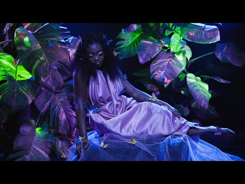 Leaha - Lights (Official Music Video)