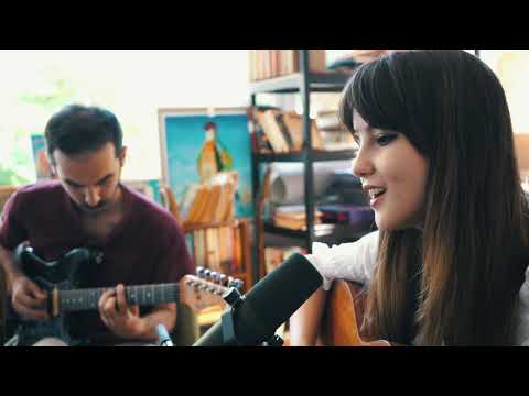 Simge Pınar - Biz Hep Aynı // KİTAPÇI