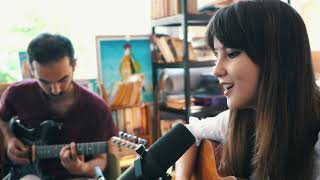 K İ T A P Ç I // Simge Pınar - Biz Hep Aynı