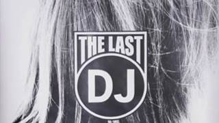 Tom Petty - The Last DJ (Lyric Video + ON SCREEN)