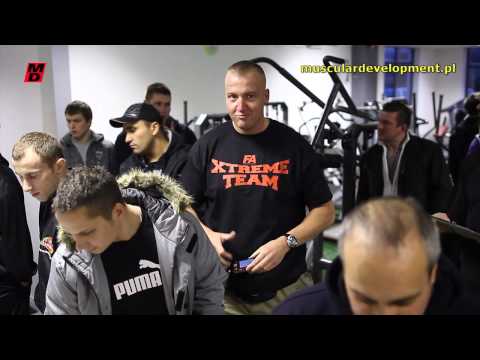 FA Xtreme Team w Siłowni Fitness Factory w Kilcock w Irlandii