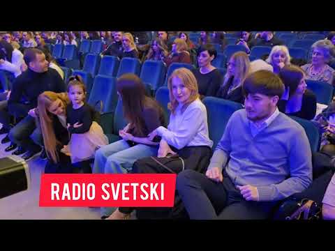 Zeljko Samardzic's wife shines in the front row! FAMILY REUNION