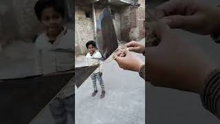 Download lagu Rubber band bird flying mp3