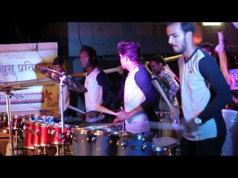 PUNE SHOW {HARSHALA CHE HALDHI LA} SONG PLAYING BY CHINTAMANI MUSICAL GROUP