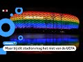Veel gebouwen in regenboogkleuren als protest tegen anti-homowet