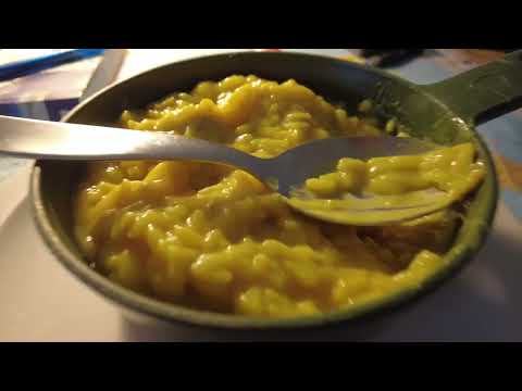 MongoTV_8943 - Min Aftensmad - KØDBOLLER i RIS og KARRY