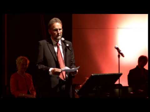 one way 245 - Eteenpäin