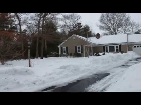 Contemporary ranch on level acre lot in Marstons Mills