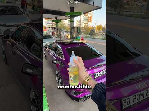 Este coche toma GASOLINA como un bebé 😅