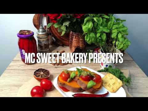 Perfect Vegetarian Snack! Sweet Potatoes + Tomatoes + Pesto! Reteta de post!