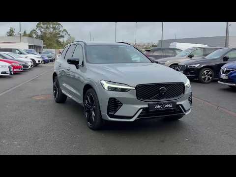 Volvo XC60 T6 350bhp AWD PHEV Plus Black Edition - - Image 2