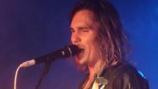 Killerpilze -Scheißegal + Lass mich los + Richtig Scheiße live @ Tube Düsseldorf 24.11.2016