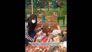 Download lagu makam vanesa angel berantakan #shorts #short mp3 Download lagu makam vanesa angel berantakan #shorts #short mp3