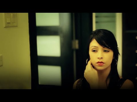 Ian The Young Rich Boy - Almohada [Official Video]