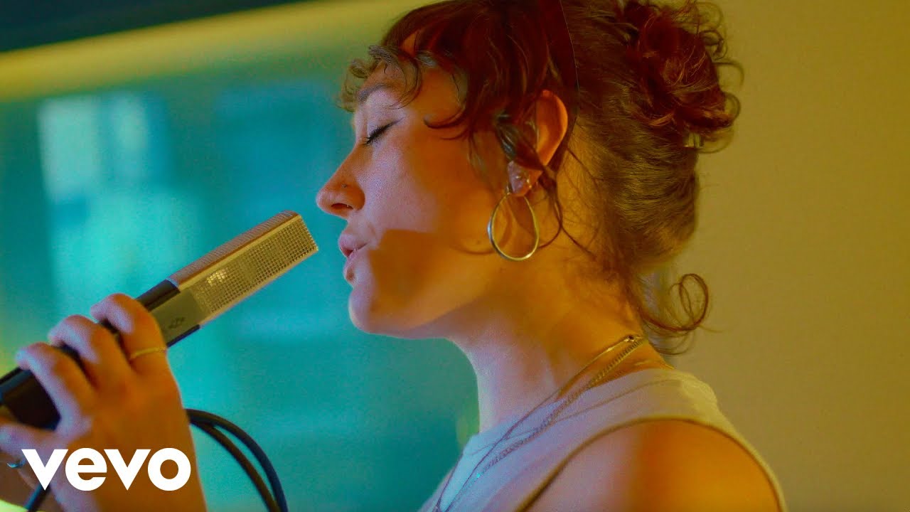 Gigi Wilde - Acoustic Session