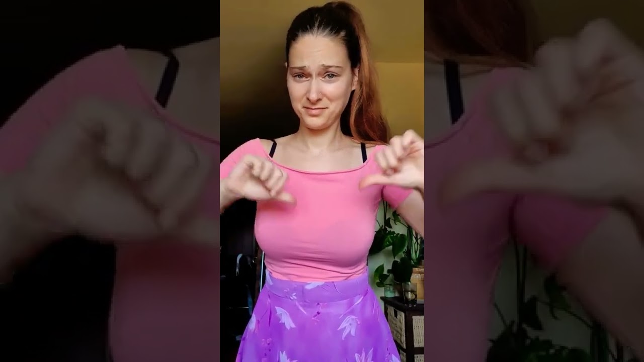 scolli ampi e bretelle in vista prova questo! ✌️