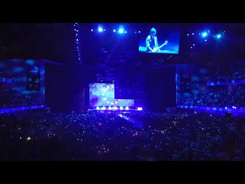 U2 - New Year's Day (Altice Arena - Lisbon, 2018)