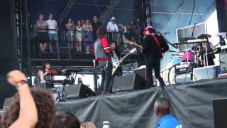 Julian Casablancas + The Voidz &quot;Crunch Punch&quot; @ Governors Ball Music Festival June 2014