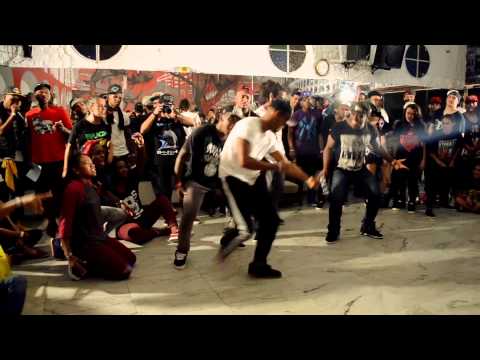 EBS South America Qualifier - 1/4 - Snobrock aka Young Rulez vs Bright aka Young Spartan