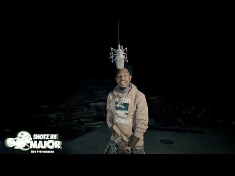 Juice Esco - HoodRat(Live Performance}