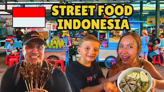 Travel vlog - ๐ฎ๐ฉ First Time Trying Indonesian STREET FOOD in BALI ๐