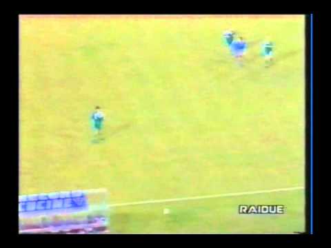 1994 (September 13) Napoli (Italy) 2-Skonto Riga (Latvia) 0 (UEFA Cup0.avi