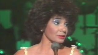 Shirley Bassey - Send In The Clowns (1985 Live In Cardiff)
