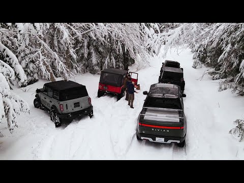 Bronco, Rivian, FJ40 and Jeeps Driving in Deep Snow | Oregon Backcountry