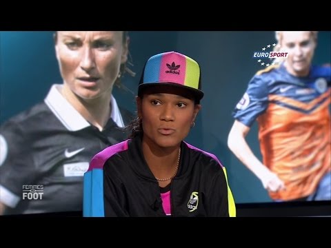 Femmes 2 Foot - N°02 - 29-09-2014 - Wendie Renard