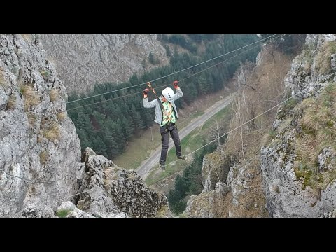 VIA FERRATA MAREA CRAPATURA din Cheile Galbenului