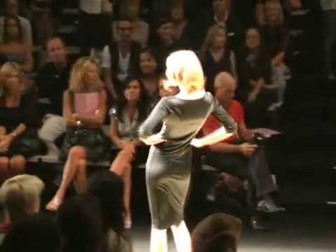 Milan Fashion Week S/S 2010: Seduzioni Diamonds