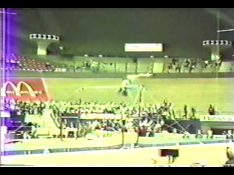 3rd T GDR Gabriele Fahnrich UB - 1985 World Gymnastics Championships 9.975