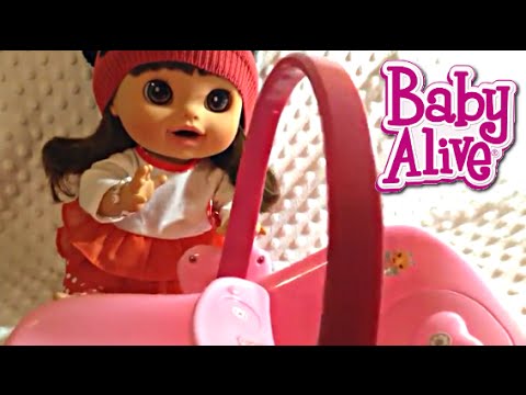 Rosie's OOTD and Baby Alive Real Surprises Doll in the New Car Seat