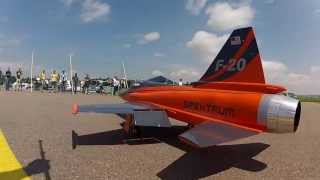 preview picture of video 'F-20 Tigershark part one - Elektro Jets Over Emmen 2013/4'