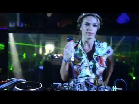 Niki Belucci NEXT ZH