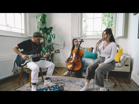 PYJÆN - Moonlight (Feat. Elisa Imperilee) (Live Acoustic)